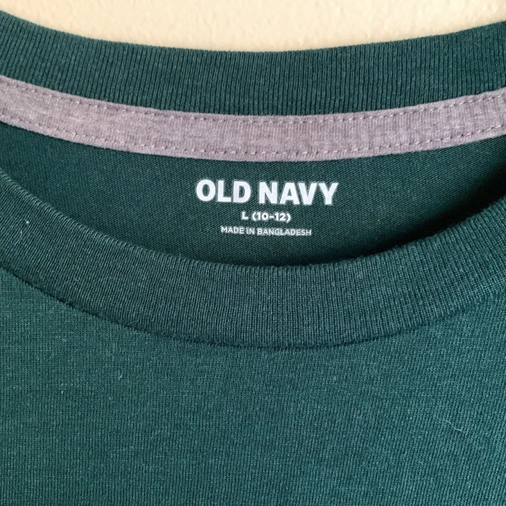 Old Navy Forrest Green long sleeve tee shirt size lg (10/12) EUC